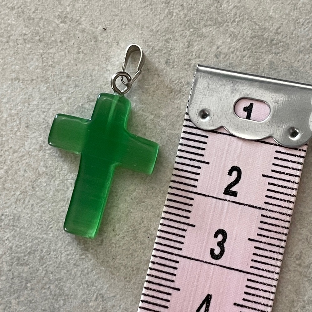 Small delicate green cat’s eye cross pendant necklace - unisex men women